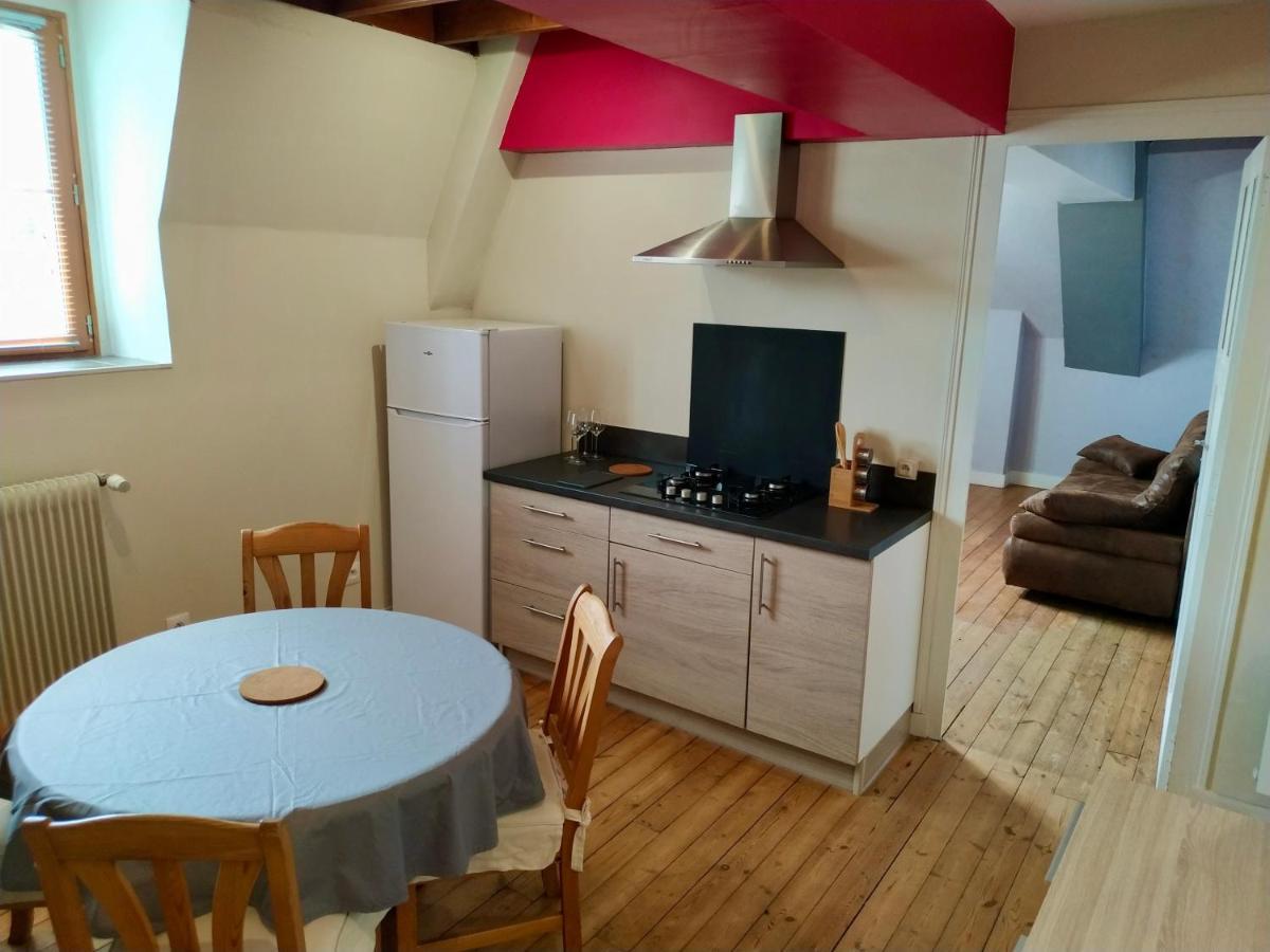 Le Gite Du Tresor Lägenhet Montreuil-Bellay Exteriör bild
