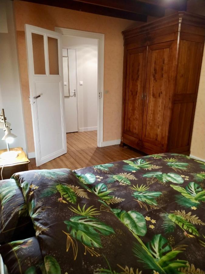 Le Gite Du Tresor Lägenhet Montreuil-Bellay Exteriör bild